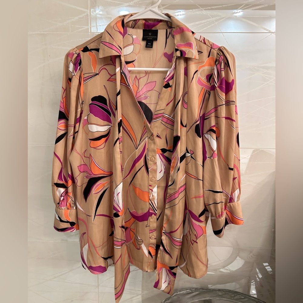 Worthington Petite Swirl Print Blouse💗